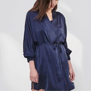 Lunya washable silk robe